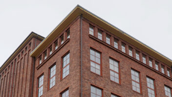 Vår unika gamla varvsfastighet M1:an på Lindholmen.